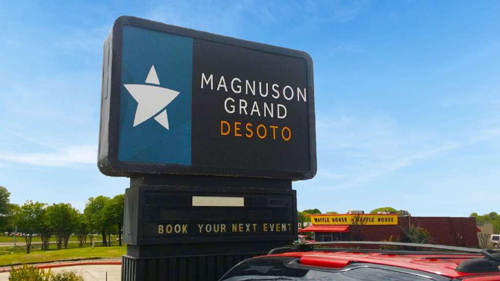 Magnuson Grand Desoto Hotell Exteriör bild